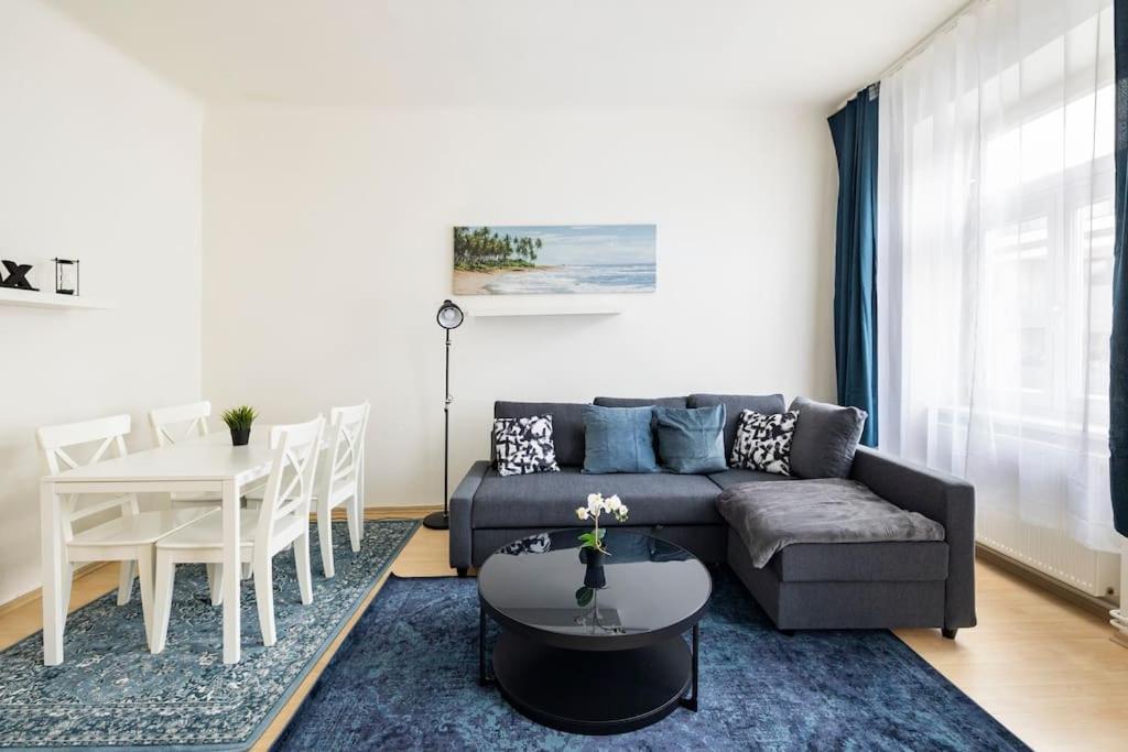 Beautiful 1 Bedroom Apartment Near Schoenbrunn 비엔나 외부 사진